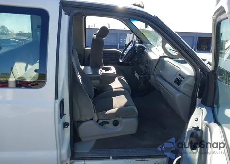 2001 Ford F-250 Lariat/Xl/Xlt из США, поврежденный, VIN 1FTNX21F61ED60491